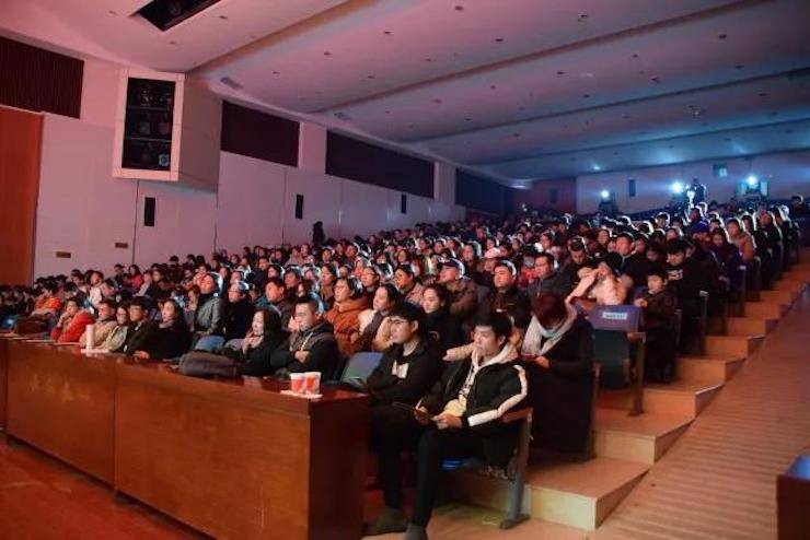 【回顾】2017呼和浩特民族学院首届民族音乐节暨狗万艺术家孙梅庭钢琴独奏音乐会圆满落幕