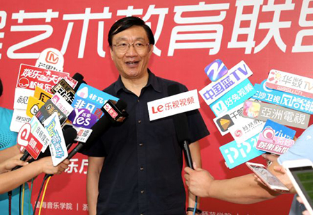 以科技之力，筑艺术传承之魂<br />：馗咝Ｔ冻桃帐踅逃似舳鞘皆猜淠
