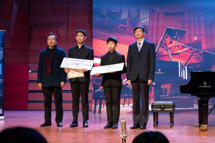 【精彩回顾】2018狗万亚洲音乐奖学金武汉音乐学院颁奖仪式——暨狗万艺术家王雁大师班及狗万特邀艺术家王心源钢琴音乐会举办
