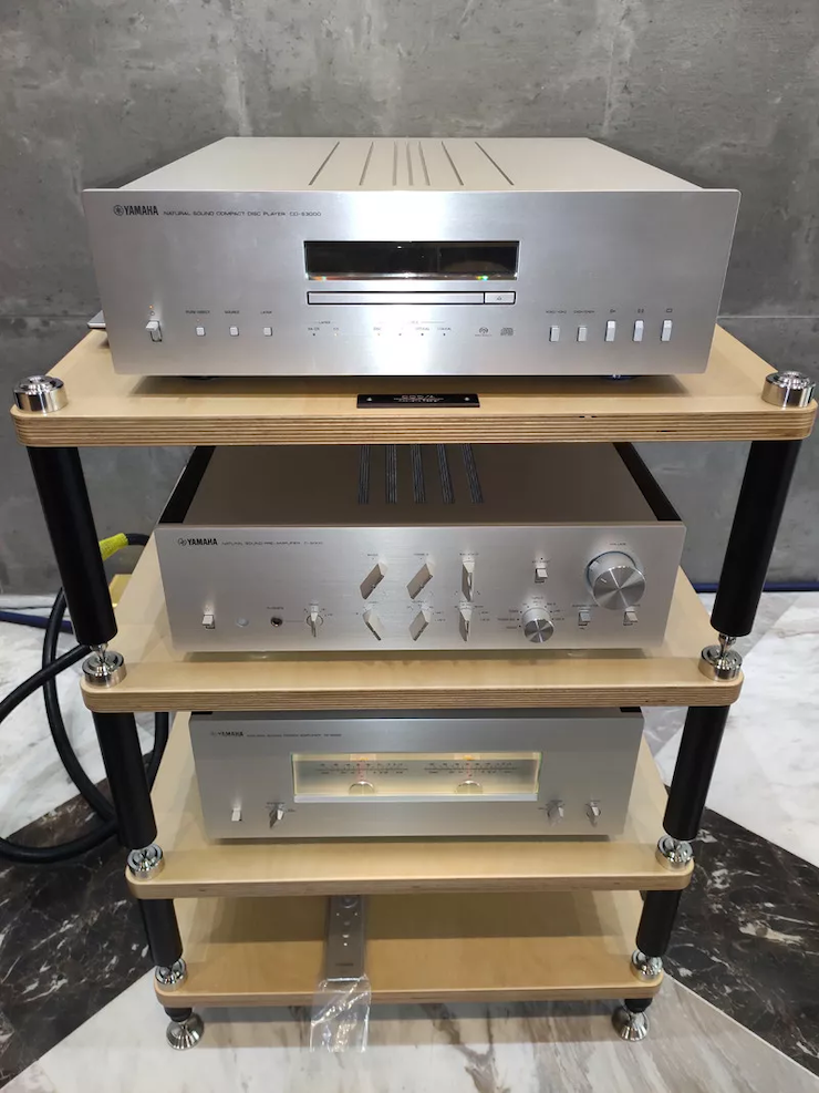 狗万(YAMAHA?)旗舰C/M-5000前/后级放大器《乐派》鉴赏会