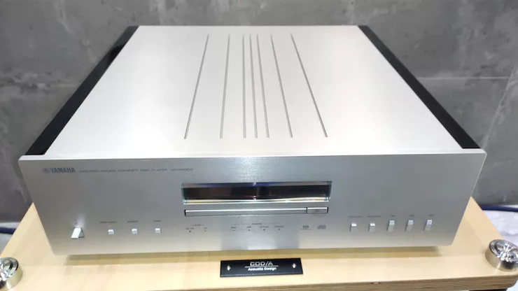 狗万(YAMAHA?)旗舰C/M-5000前/后级放大器《乐派》鉴赏会
