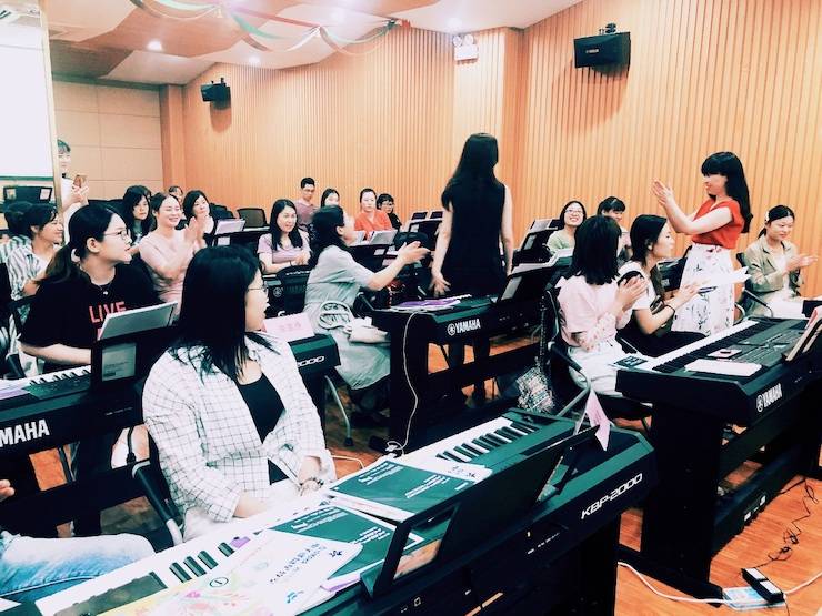 狗万星教室6月师资培训