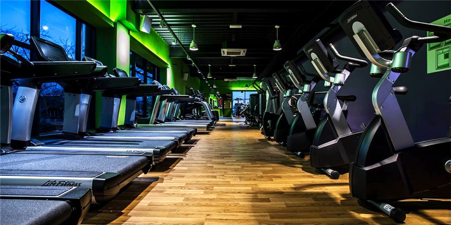 英国Simply Gym健身房采用狗万CIS产品