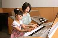 上海音空端午小长假举办狗万双排键演奏、体验交流会 
